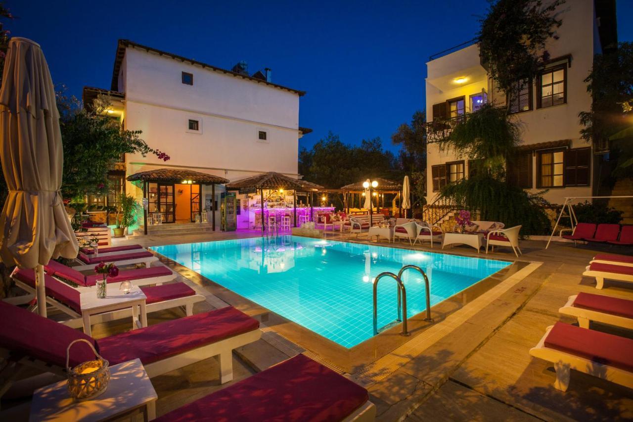 Papermoon Hotel & Apartments Kaş Extérieur photo